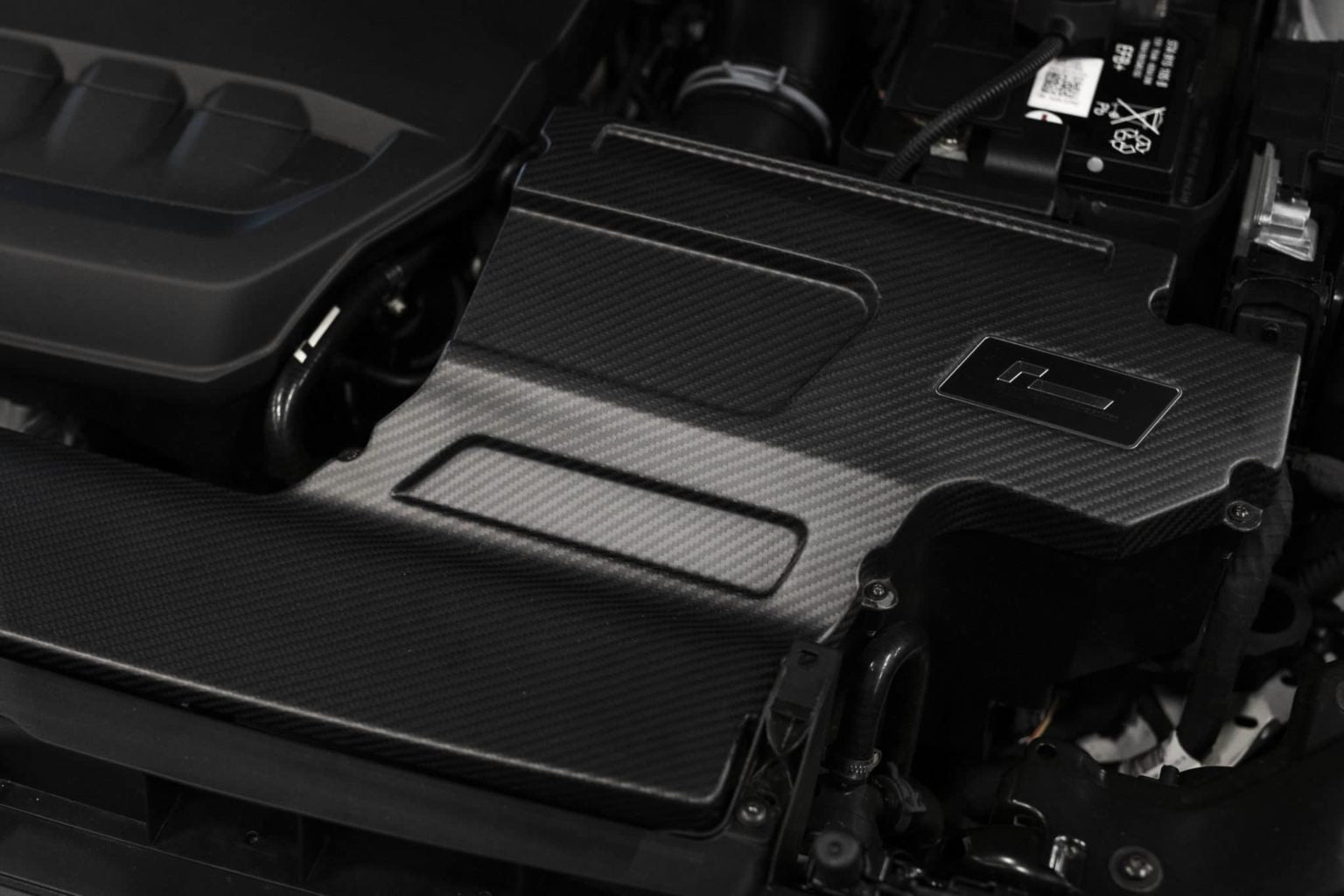 Racingline R600 Intake Carbon deksel upgrade Golf 7 GTI / Leon 3 Cupra / S3 8V / TT-7