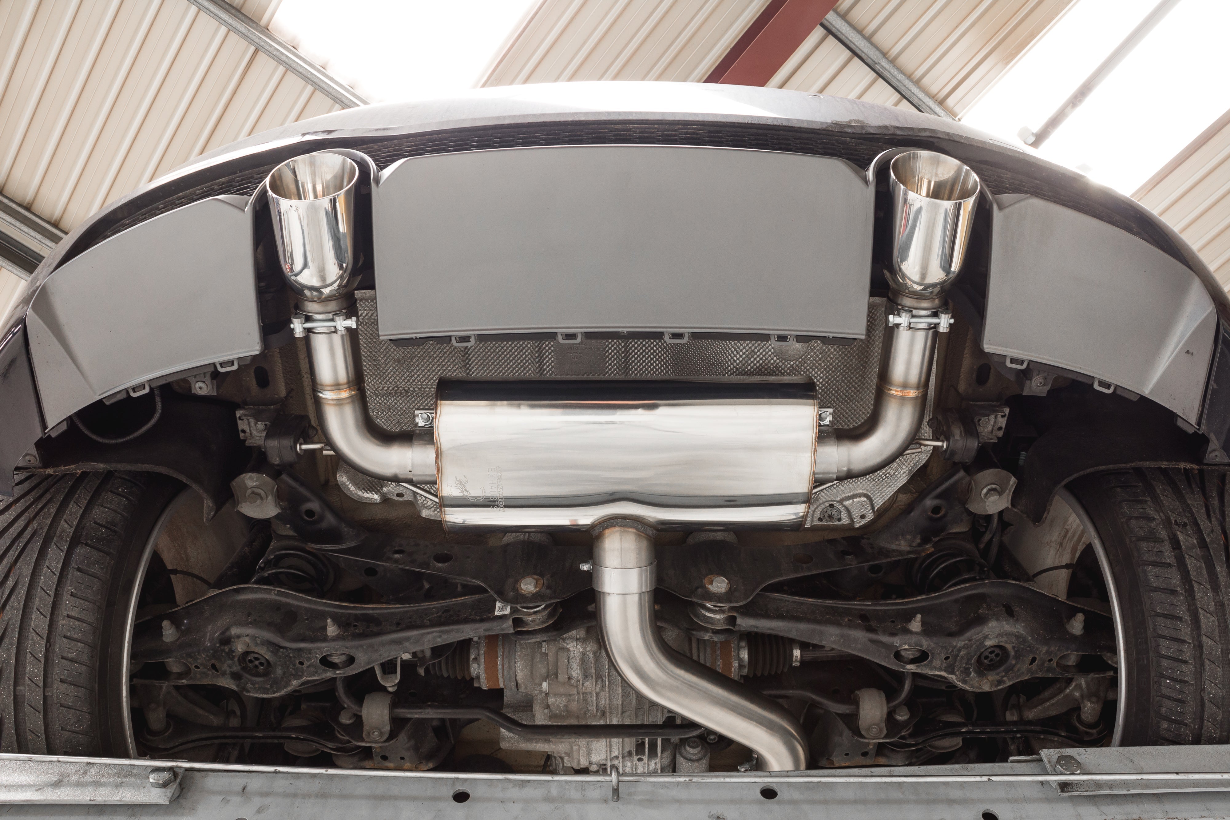 Échappement Scorpion Catback Audi TT Mk3 2.0 TFSI Quattro-14