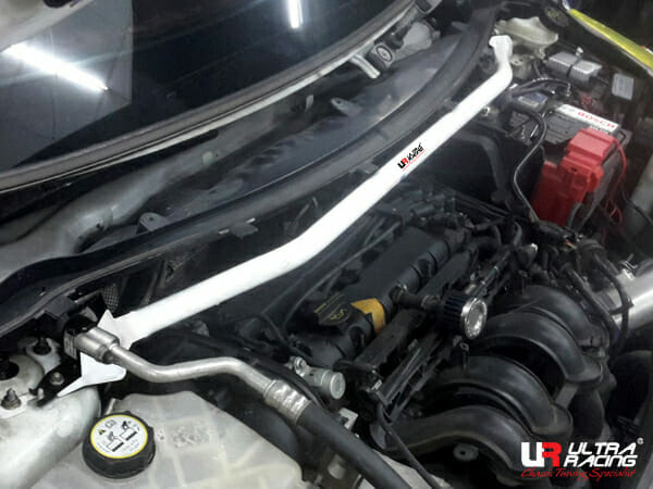 Ultra Veerpootbrug Ford Fiesta ST MK7