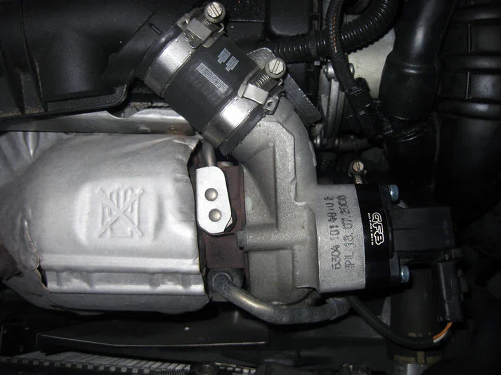 GFB DV+ Diverter Valve Upgrade MINI Cooper J S 1