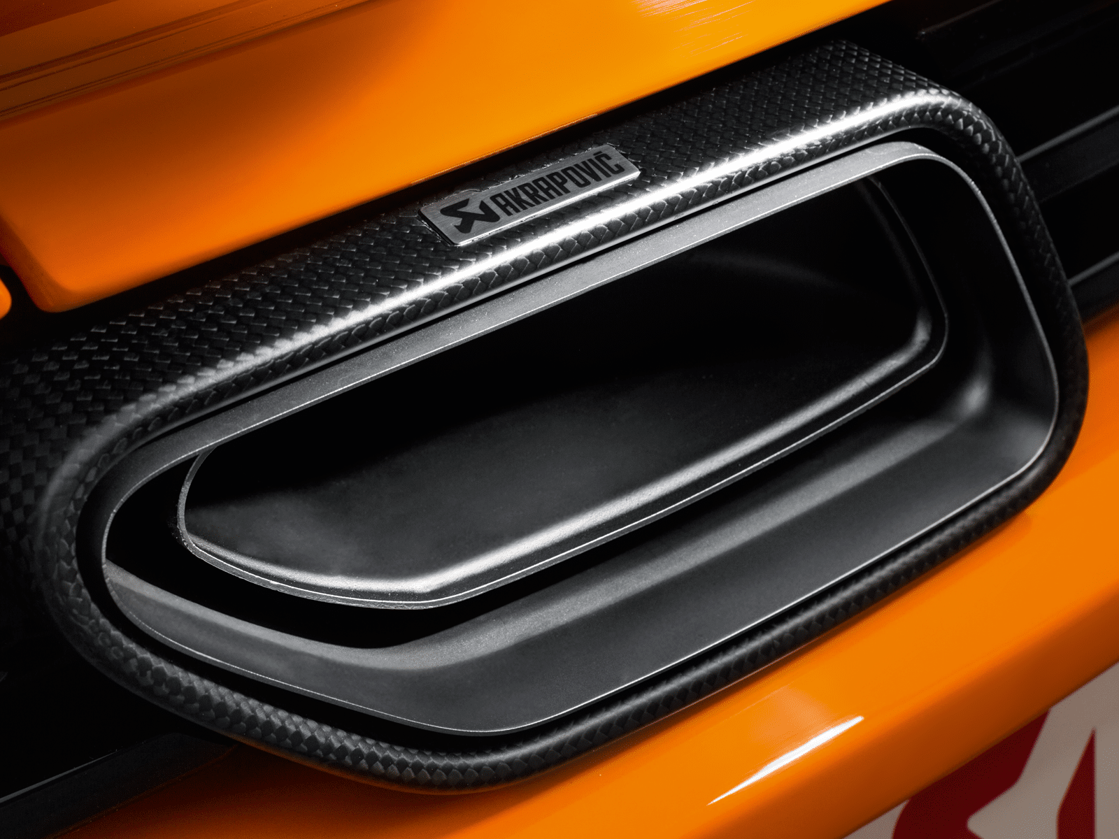 Akrapovic Slip On Line Titanium McLaren 12C Spider 3