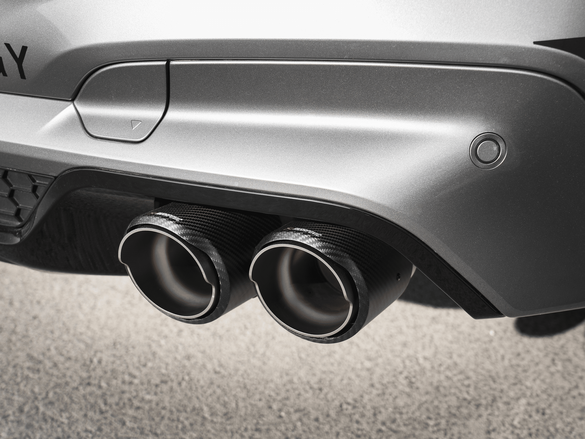 Akrapovic Carbon-Endrohrsatz für BMW X3m F97 3