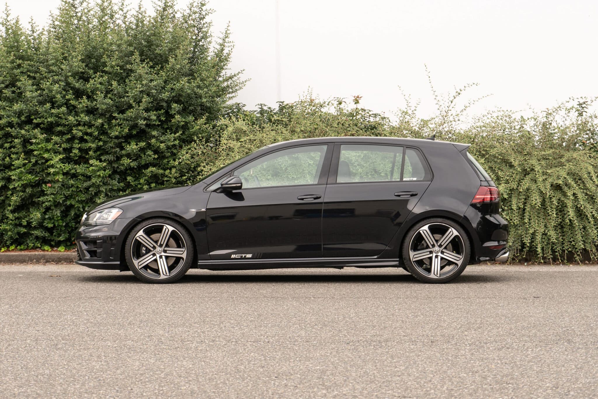 Sprężyny obniżające CTS Turbo VW Golf 7R 3