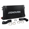 Endura intercoolerset voor Golf 5, Golf 6 R en GTI en Audi S3 8P, met zwarte intercooler, twee siliconenslangen, aluminium adapter en vier slangklemmen