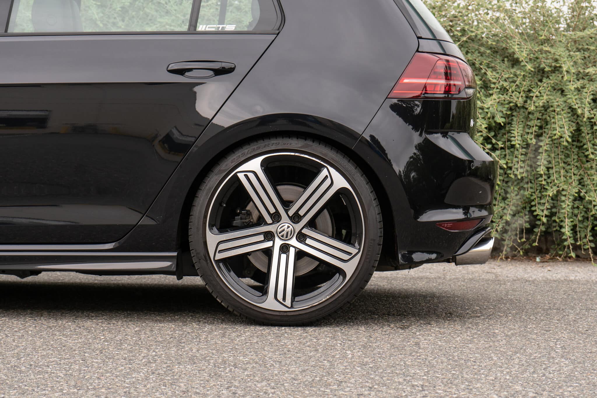 Sprężyny obniżające CTS Turbo VW Golf 7R 5