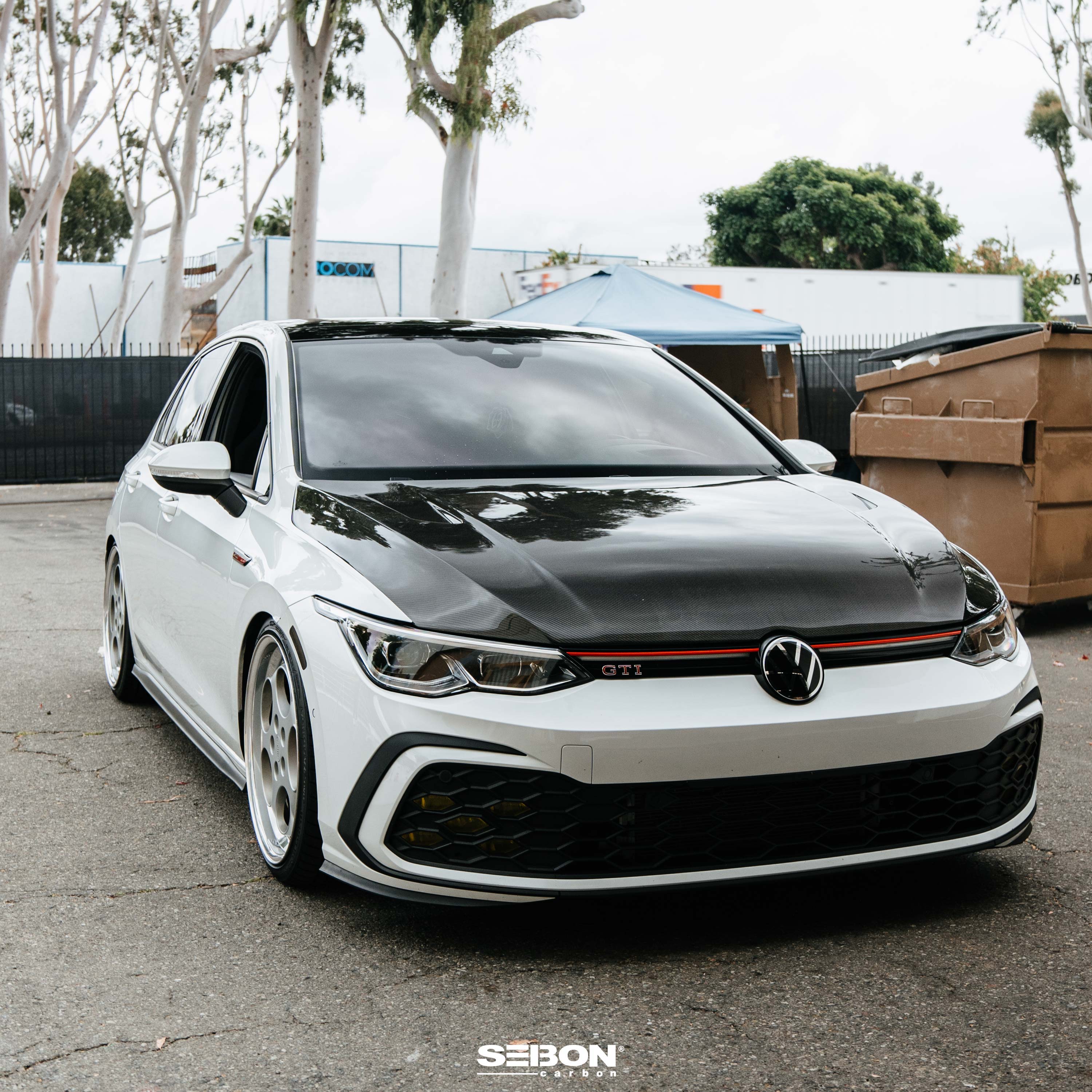 Seibon TM-Style motorkap Volkswagen Golf 8 GTI / Golf 8 R