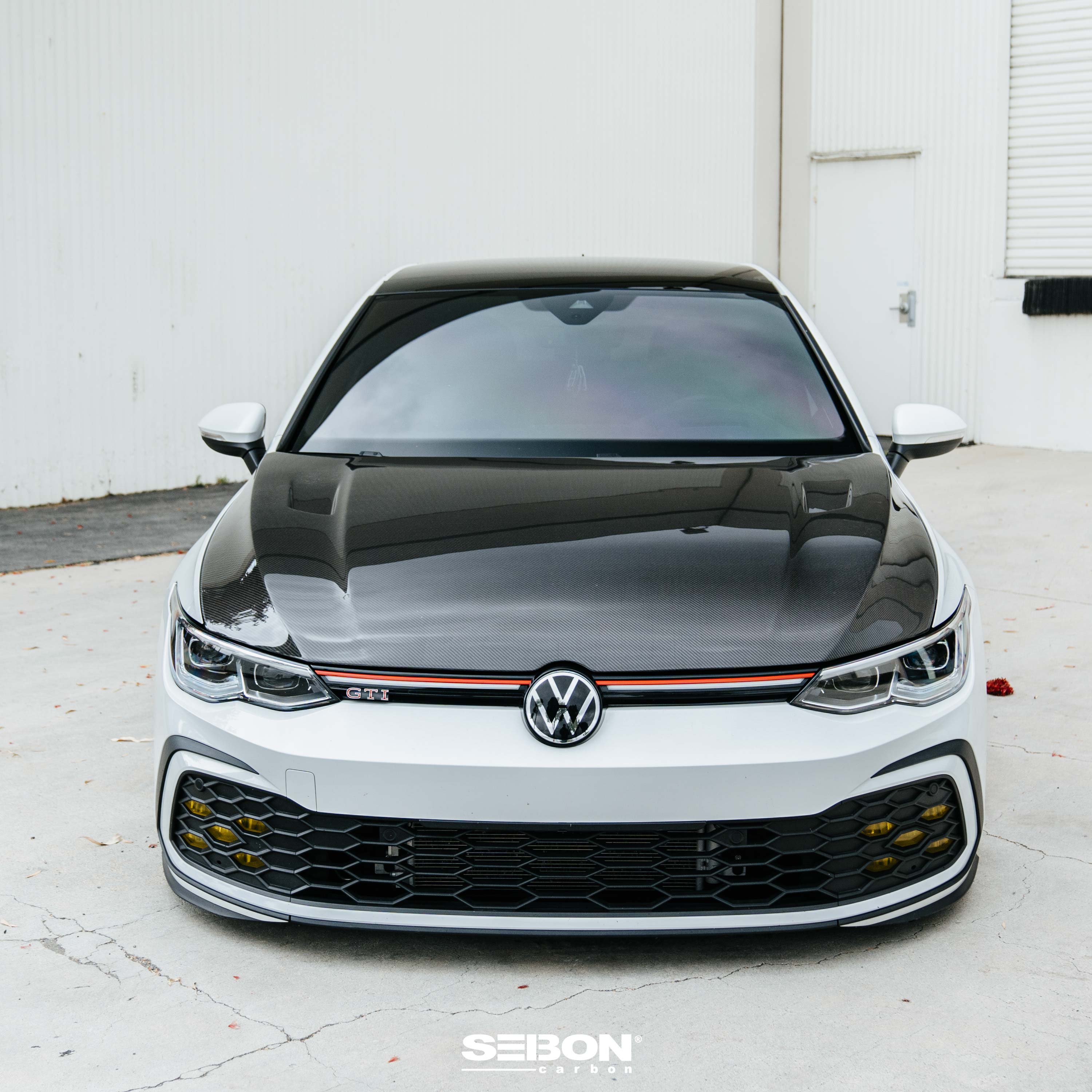 Seibon TM-Style motorkap Volkswagen Golf 8 GTI / Golf 8 R