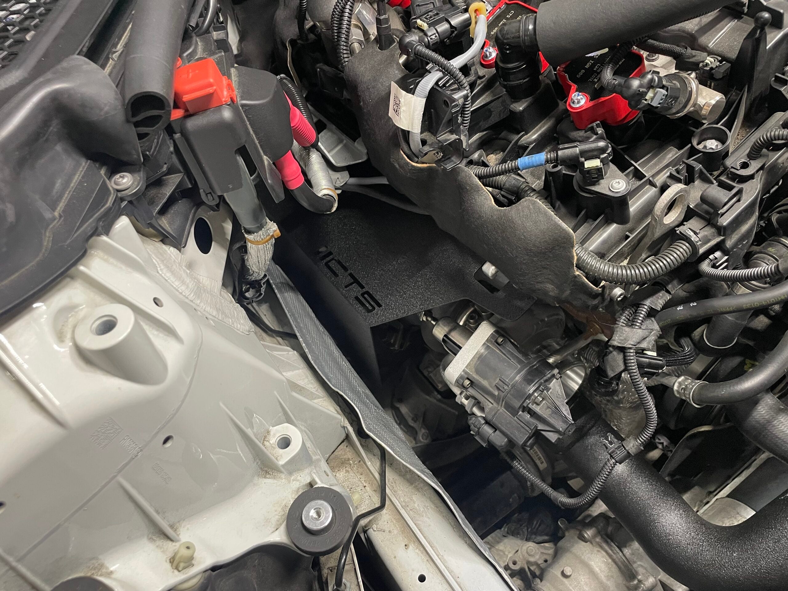 CTS Hitteschild turbo BMW F-serie G-serie B46 B48 Toyota GR Supra 4