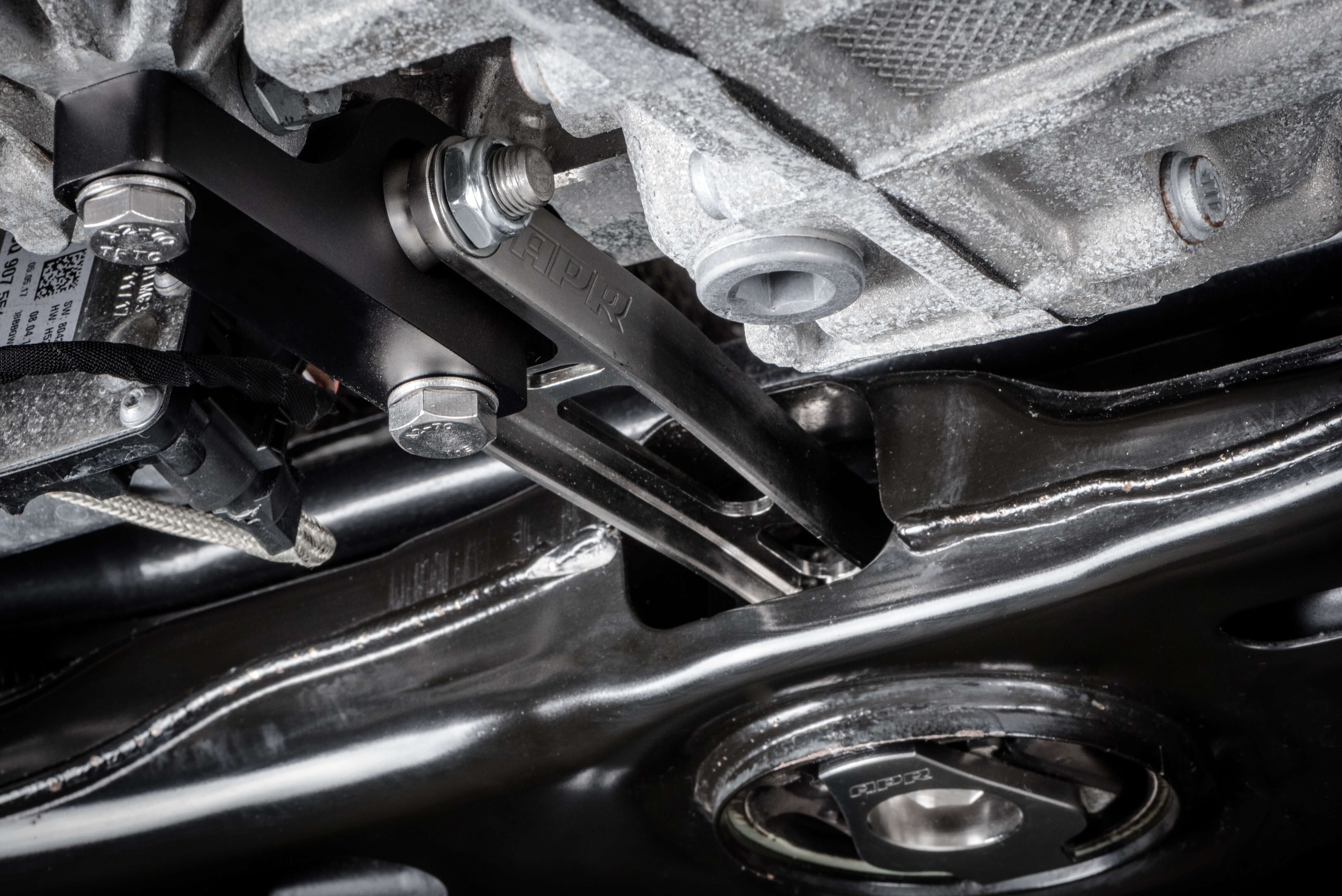 APR Dogbone Mount VW Audi MQB M6 en DQ250 | Tweedekans 6