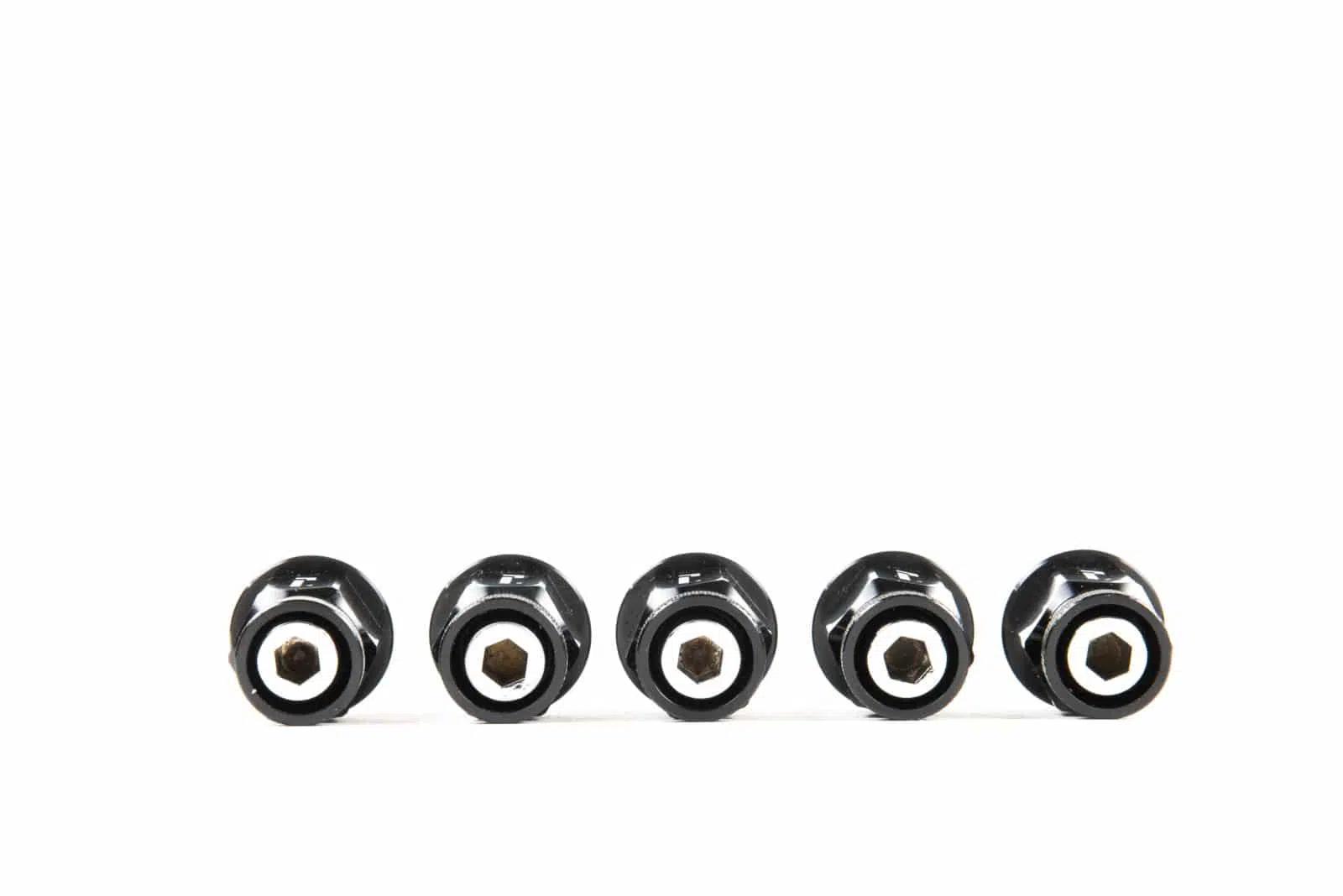 Racingline Wheel Stud & Nut Kit – M14x1.50 – 70 80mm Studs 4
