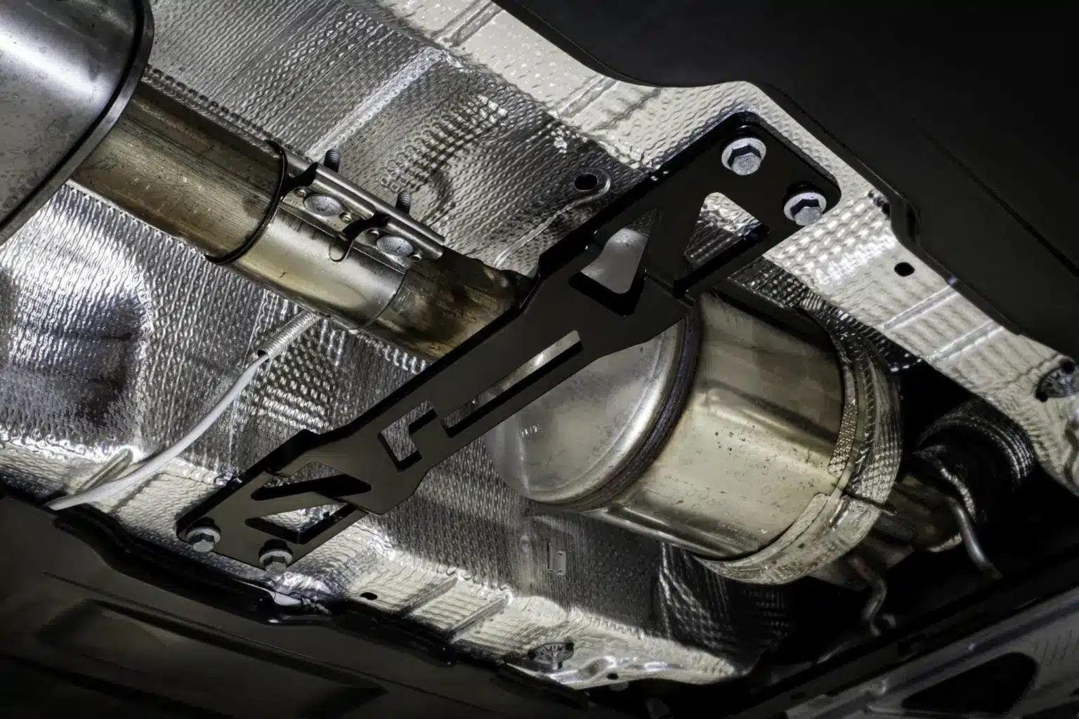 Supporto telaio Racingline anteriore MQB 6