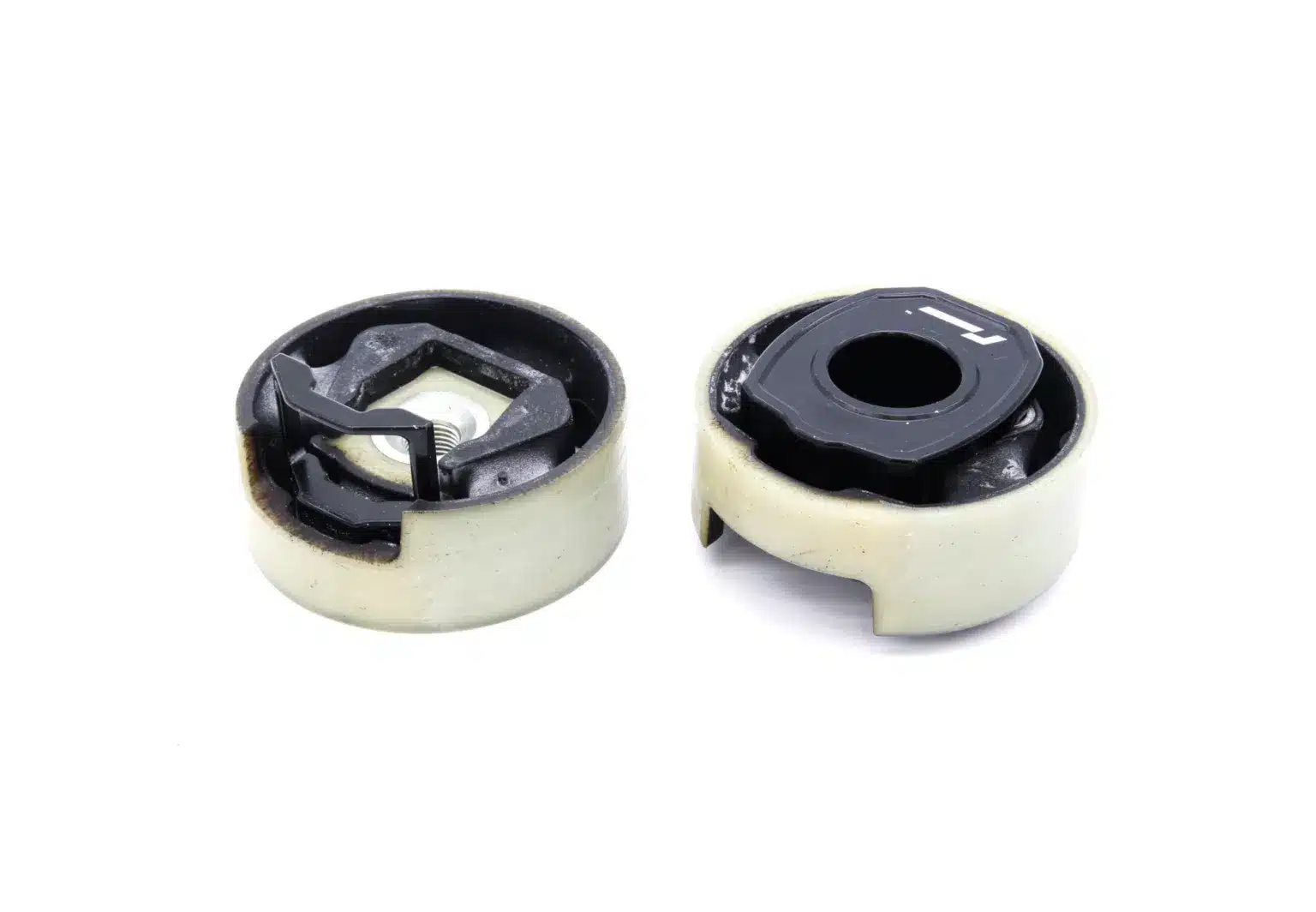Racingline Support Moteur Inférieur Twin Dogbone Inserts VAG 6