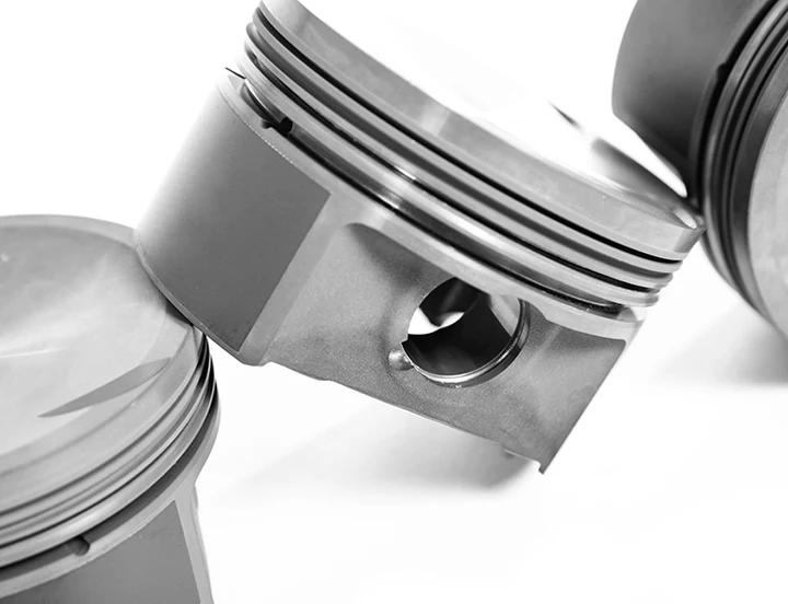 Jeu de pistons IE Mahle PowerPak VW Audi 2,5L 2,5T 05