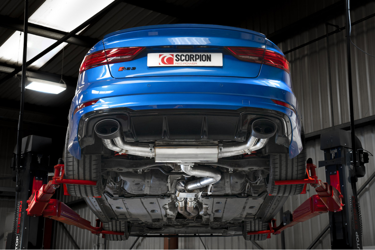 Scarico Performance Scorpion Audi RS3 8V Limousine 03