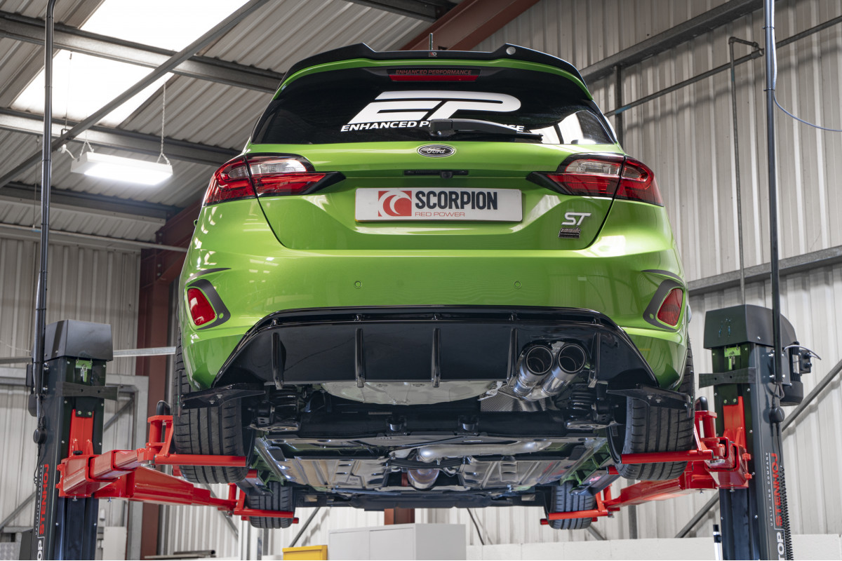 Sistema dorsale Scorpion Predator GPF Ford MK8 Fiesta ST 04