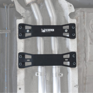 Par de soportes de escape para soporte de túnel Scorpion BMW E46 320 325 01