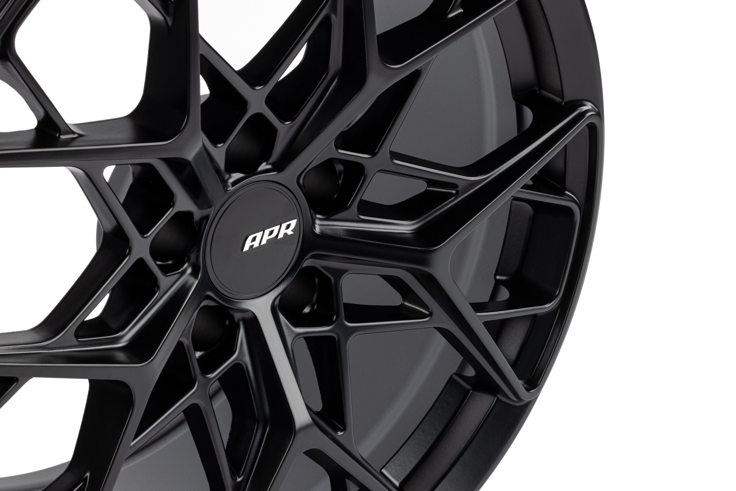 APR - FLUJO RIM A02 18 × 8.5, 5 × 112 ET45 en negro